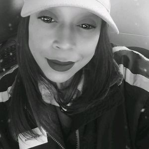 Meet your Posher, Jasmine